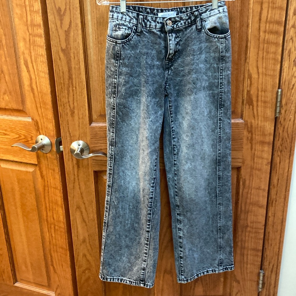 Witty Fox washed Black wide leg Jeans, full length, paneled leg, 1/25